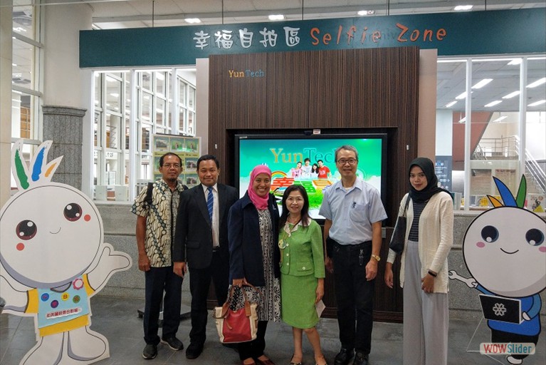 20191127 印尼梭羅311大學