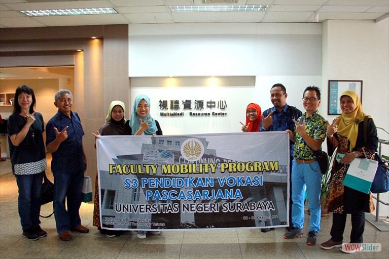 Oct. 2nd, 2019 Indonesia Unversitas Negeri Surabaya